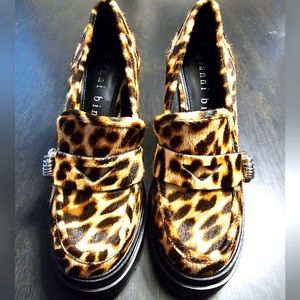 Gianni Bini leather block heel platform shoes